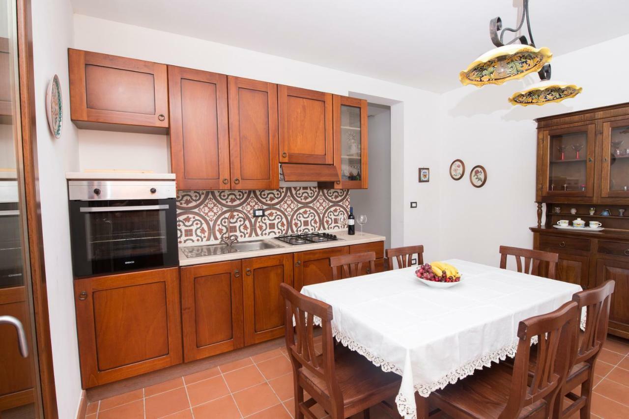 Casa Vacanza "La Piazzetta" Marzamemi Eksteriør billede
