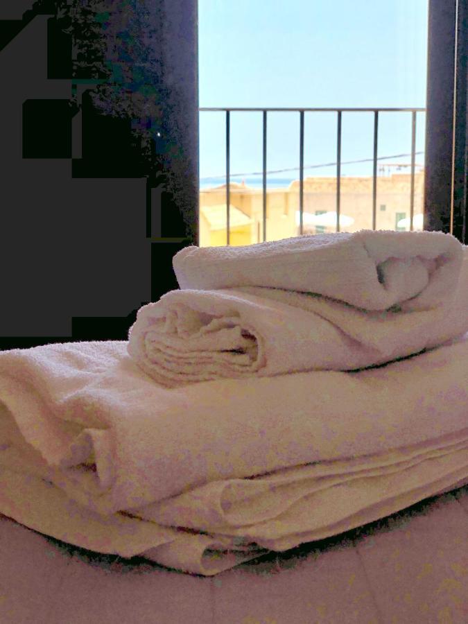 Casa Vacanza "La Piazzetta" Marzamemi Eksteriør billede